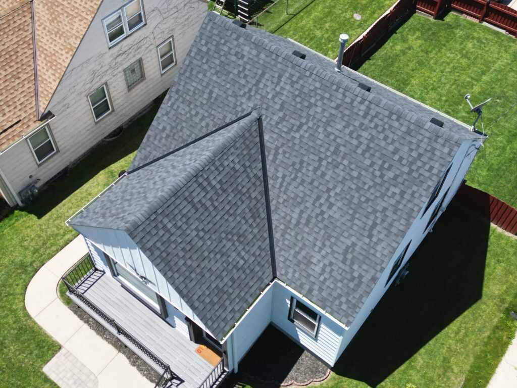 Roof Replacement in Milwaukee, WI